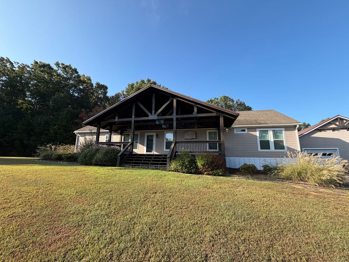 Tuscumbia House: 4397 Wagnon Mountain Road