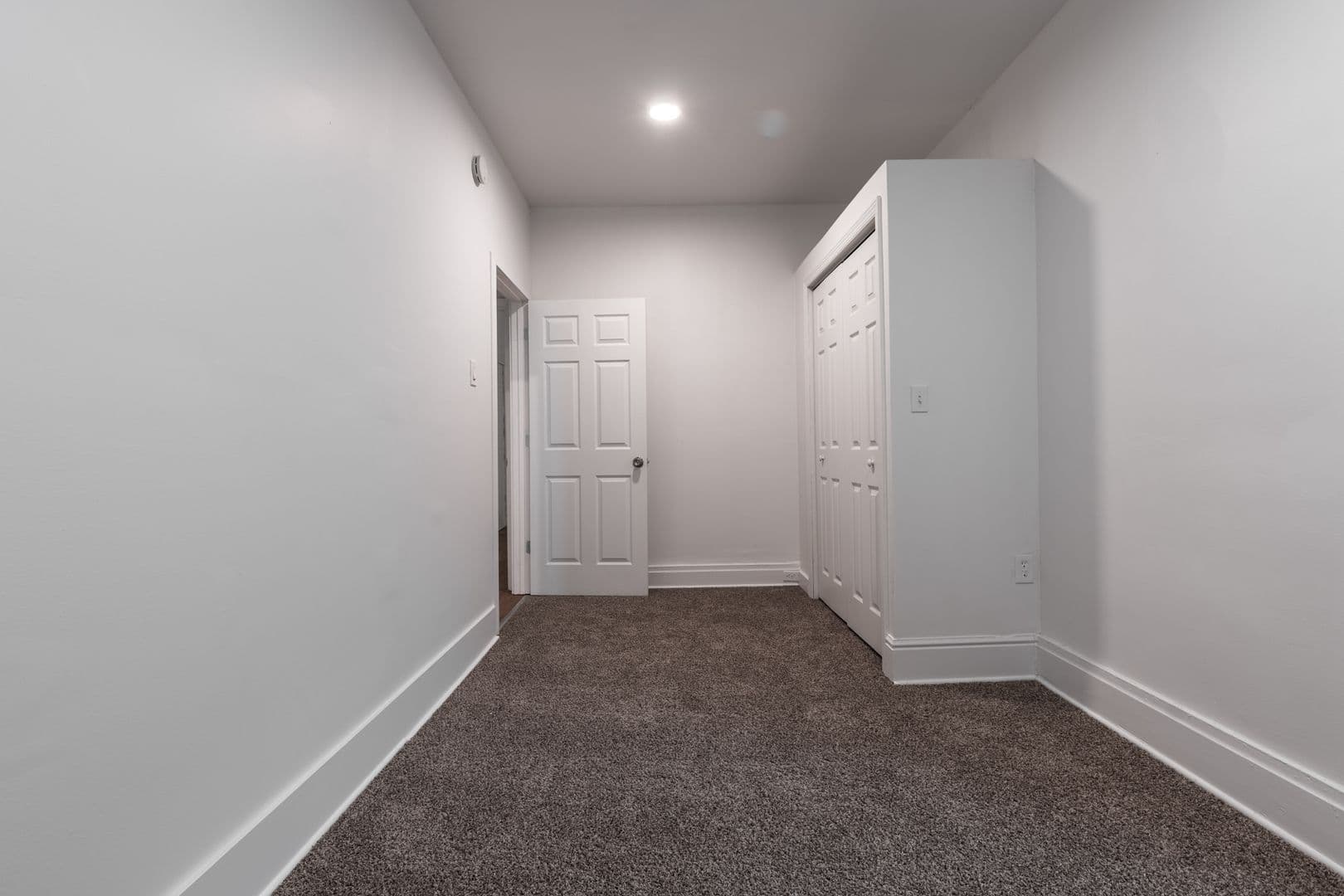 Pittsburgh Apartment: 519 North Euclid Avenue