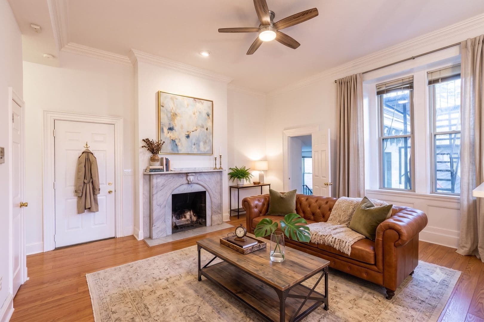 Pittsburgh Apartment: 1516 Warren Street