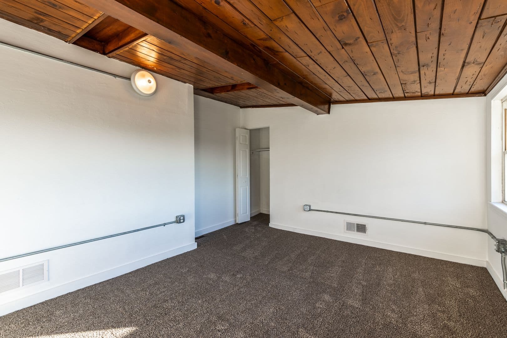 Pittsburgh Apartment: 4415 Garwood Way
