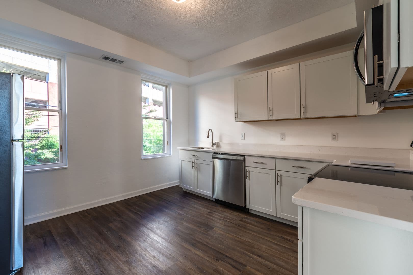Pittsburgh Apartment: 4415 Garwood Way