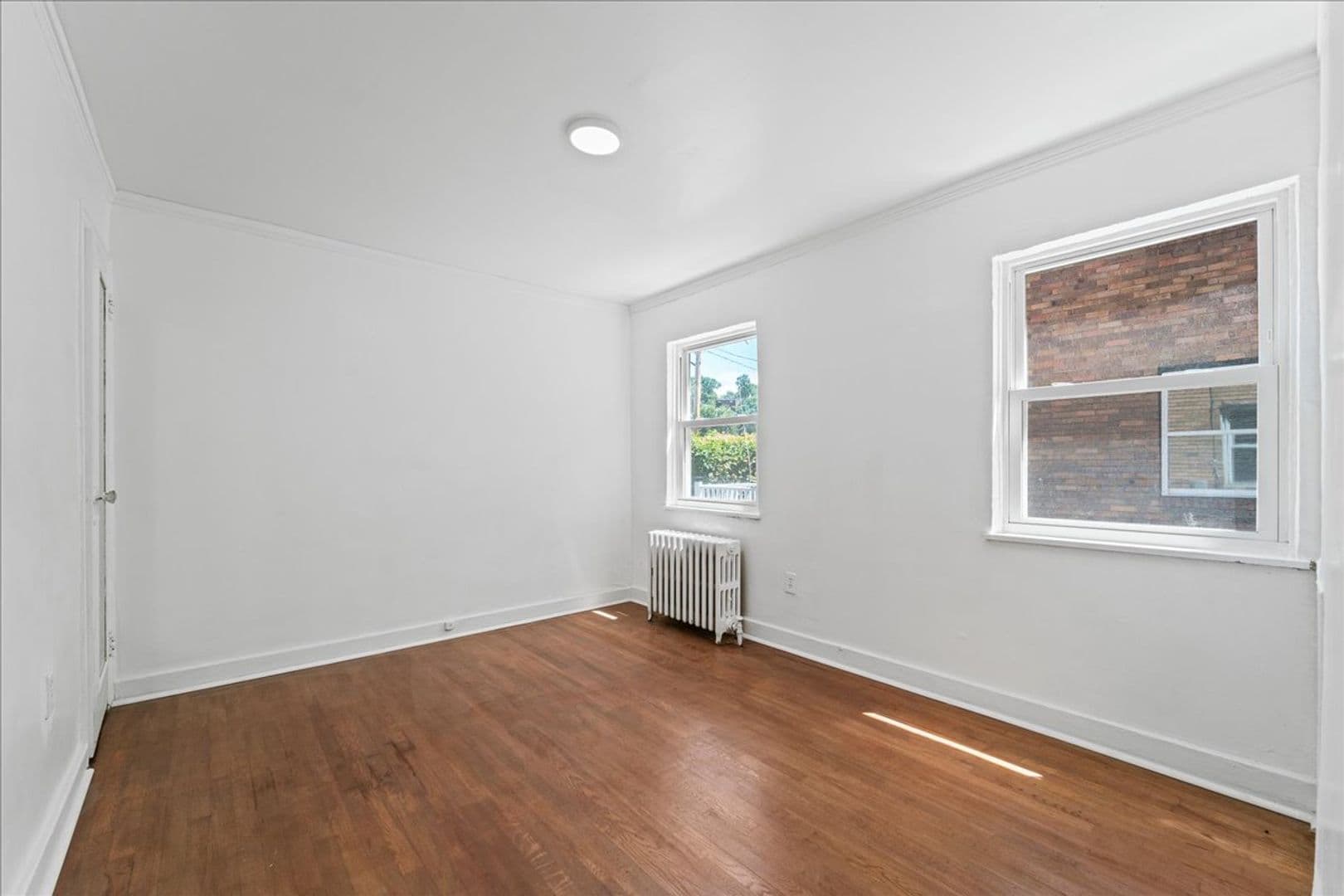 Pittsburgh Apartment: 3847-3849 Beechwood Blvd