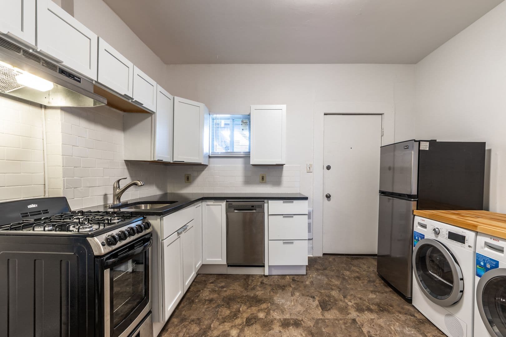 Pittsburgh Apartment: 519 North Euclid Avenue