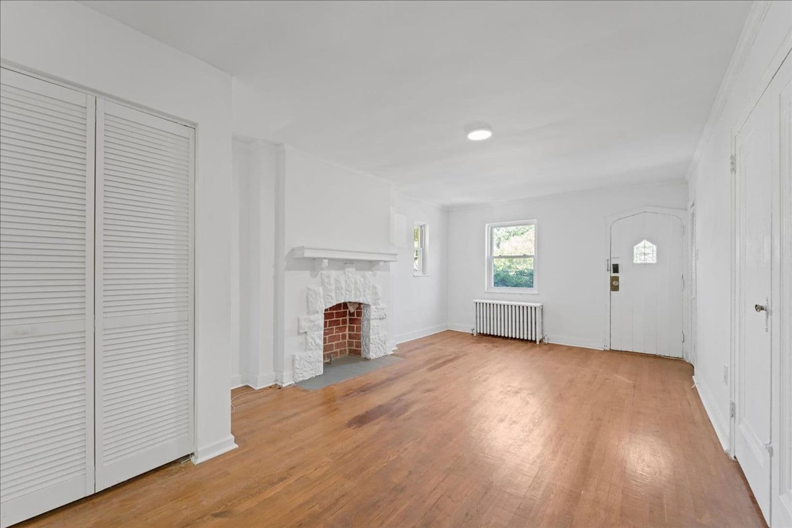 Pittsburgh Apartment: 3847-3849 Beechwood Blvd