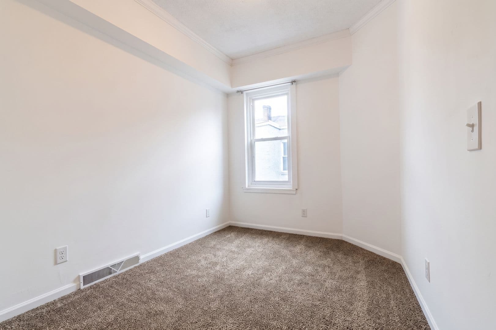 Pittsburgh Apartment: 4415 Garwood Way