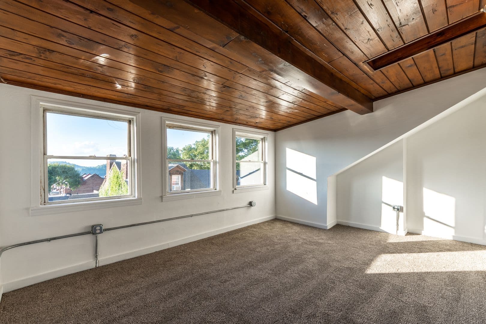 Pittsburgh Apartment: 4415 Garwood Way