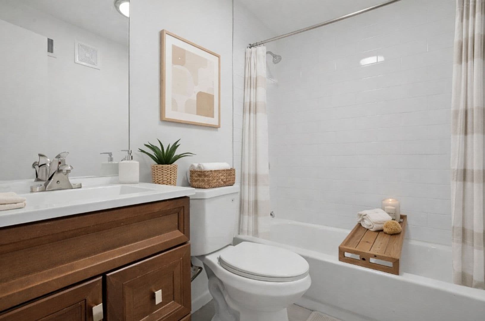 Pittsburgh Apartment: 3001 Marshall Road