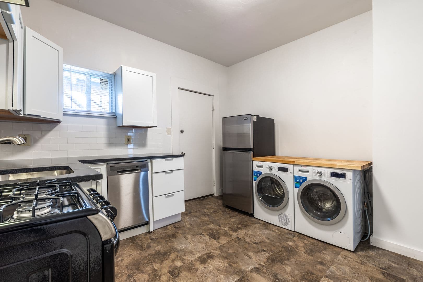 Pittsburgh Apartment: 519 North Euclid Avenue