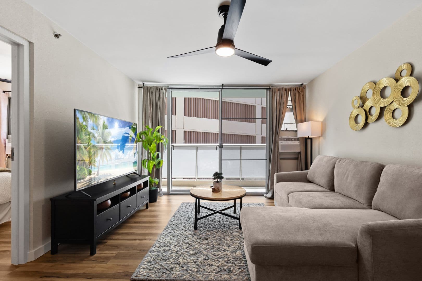 Honolulu Condo: 3009 Ala Makahala Place