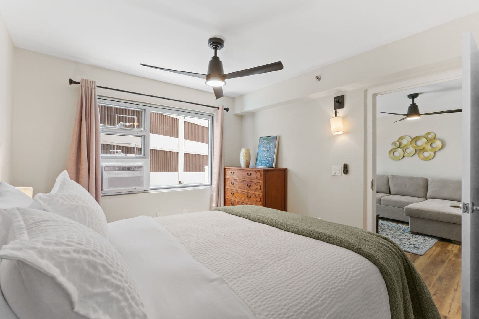Honolulu Condo: 3009 Ala Makahala Place