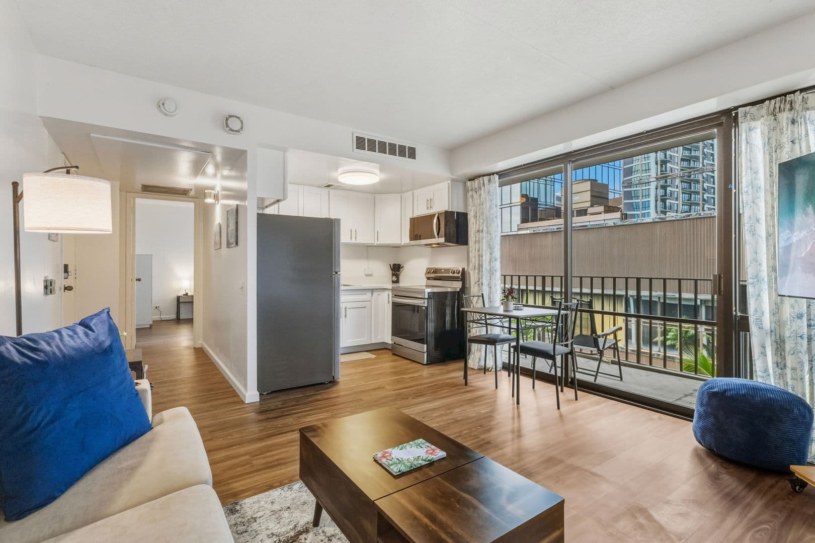 Honolulu Condo: 225 Queen Street