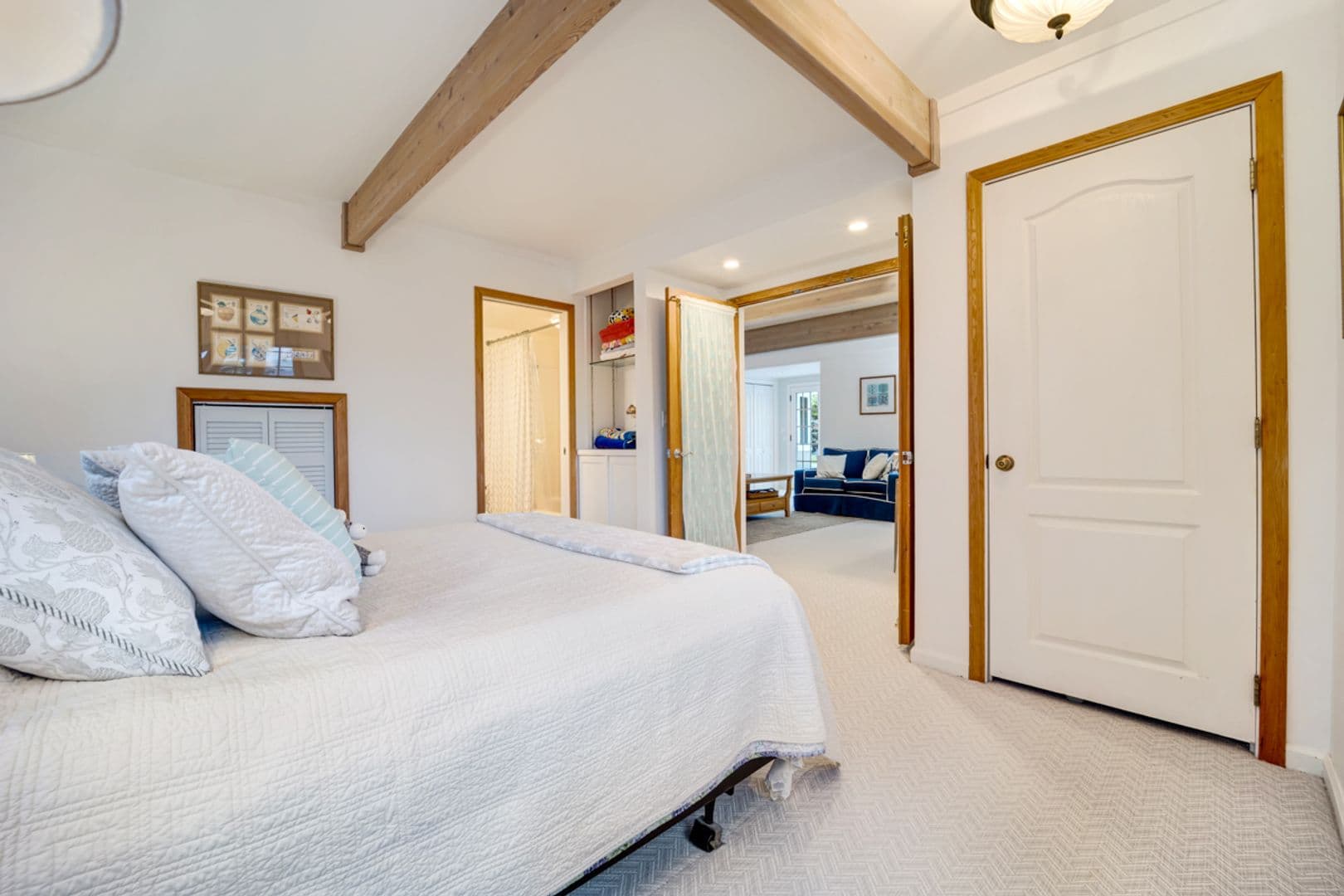 Kailua House: 1272 Aupupu Pl
