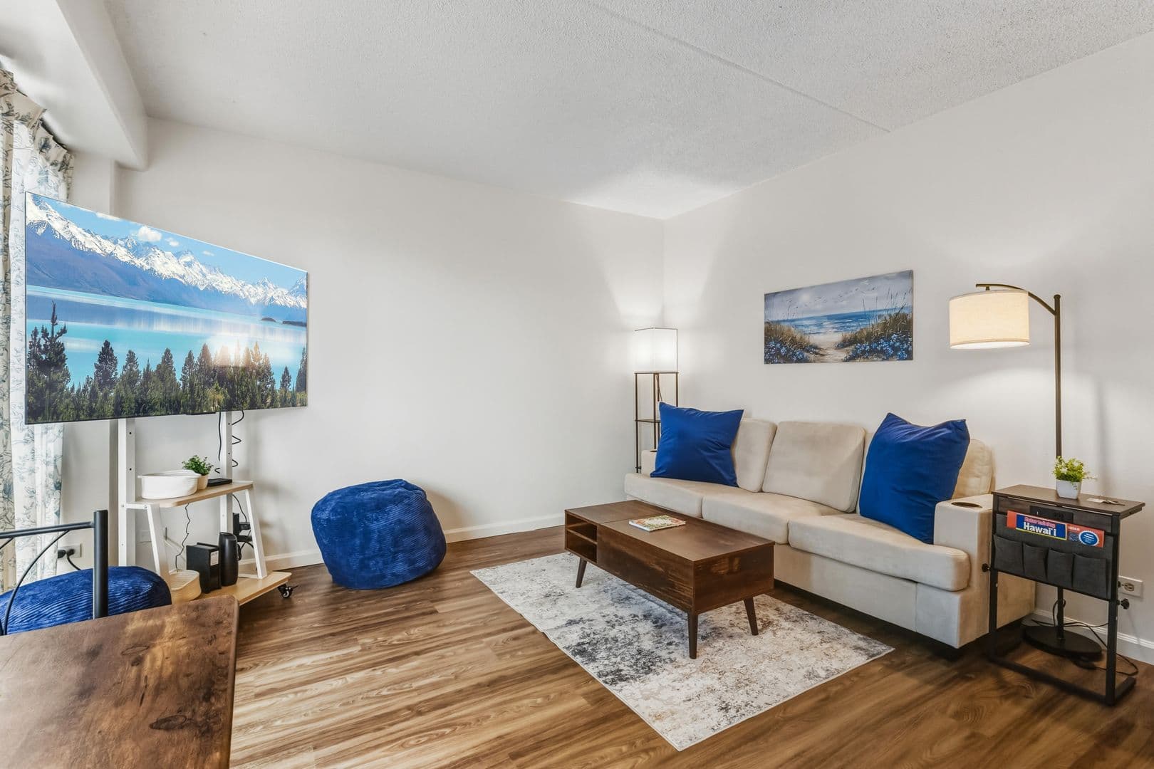 Honolulu Condo: 225 Queen Street
