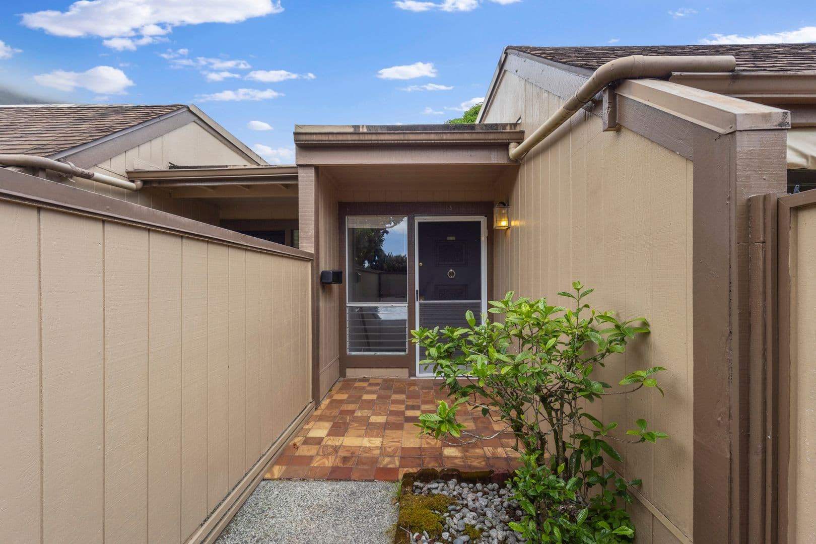 Kaneohe Condo: 47-658 Hui Kelu Street