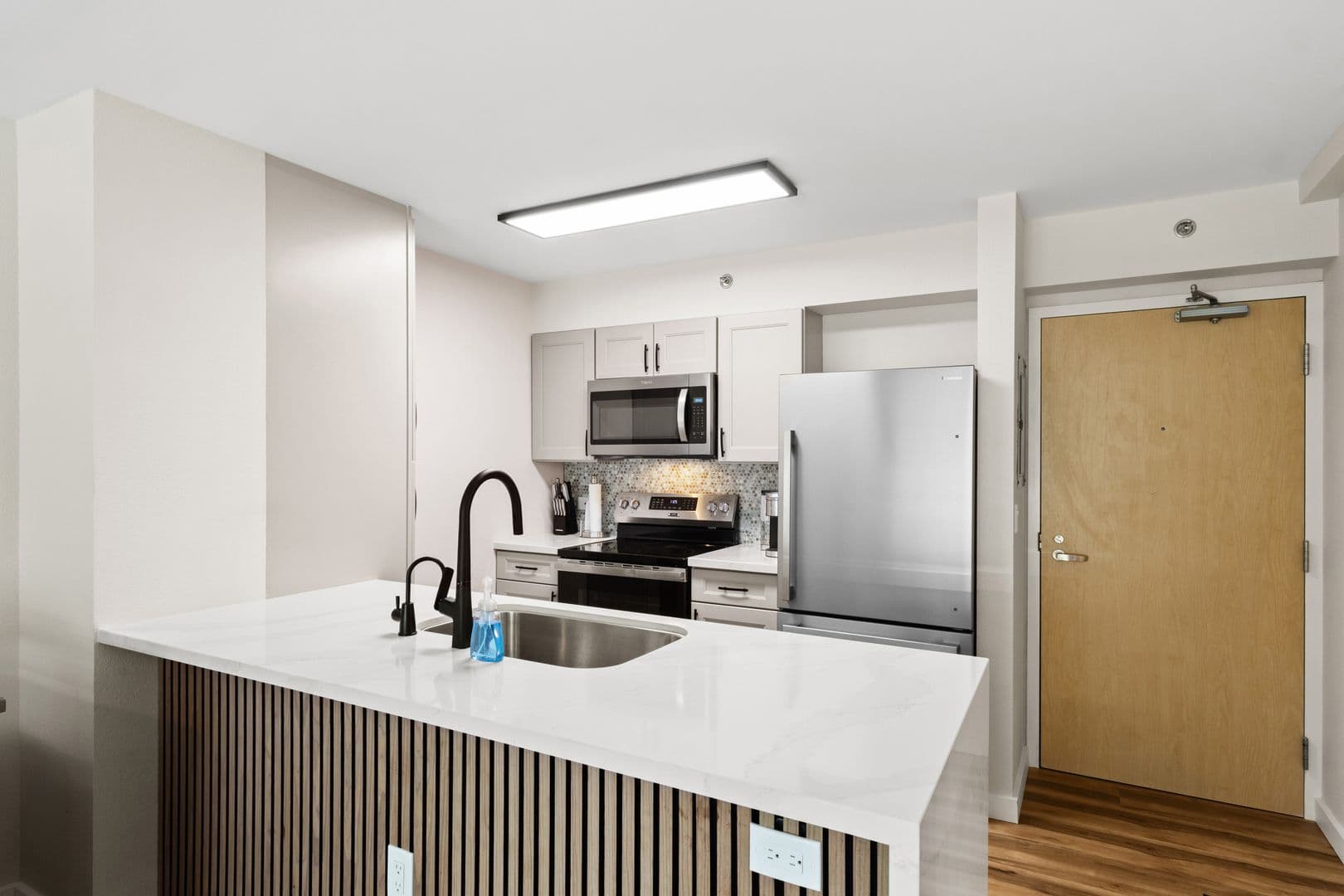 Honolulu Condo: 3009 Ala Makahala Place