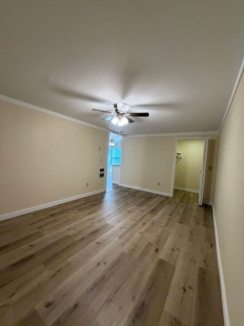 Blowing Rock Apartment: 401 Ransom Street