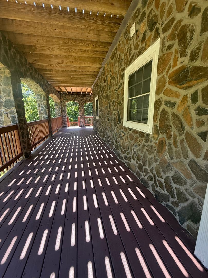 Deep Gap Apartment: 167 Wagon Wheel Lane