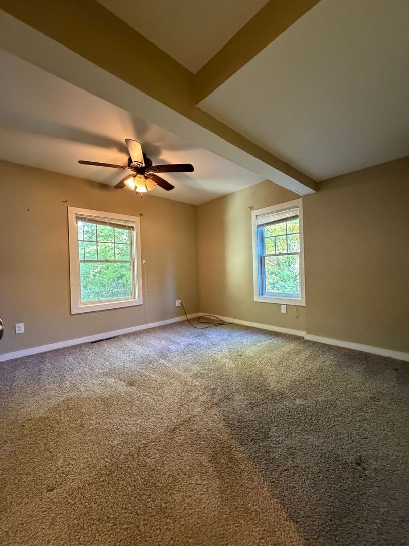 Blowing Rock Apartment: 591 Main Street