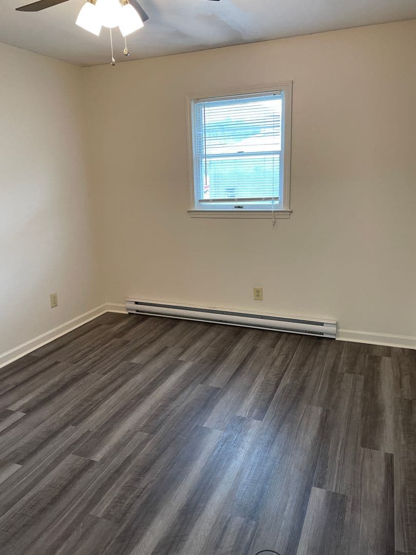 Vilas Apartment: 5015 US Hwy 421 N