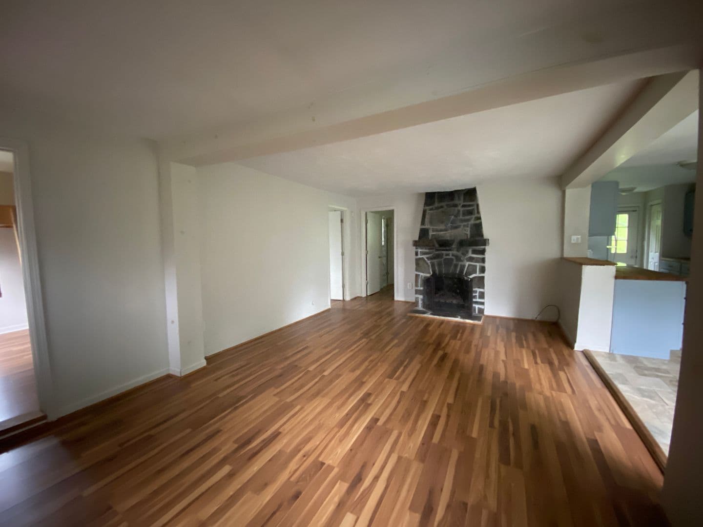 Blowing Rock House: 726 Middle Fork Road