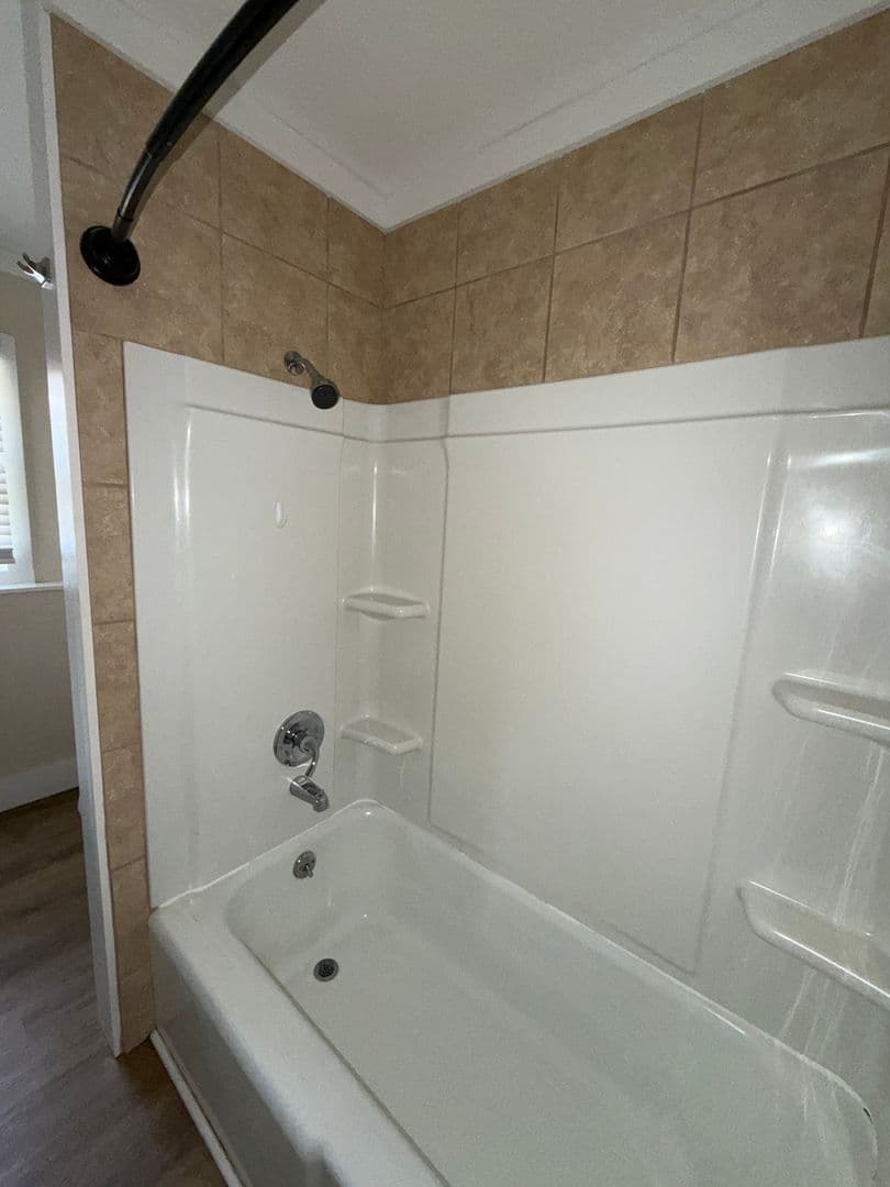 Blowing Rock Apartment: 401 Ransom Street
