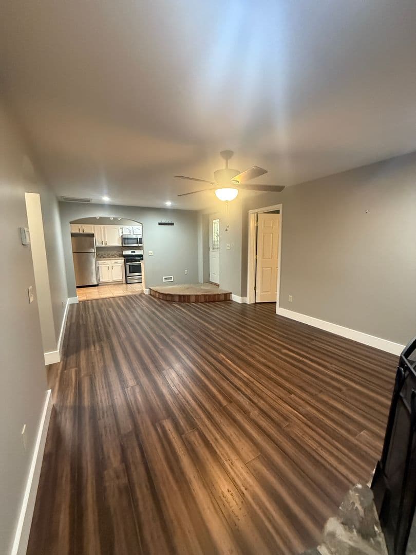 Deep Gap Apartment: 167 Wagon Wheel Lane