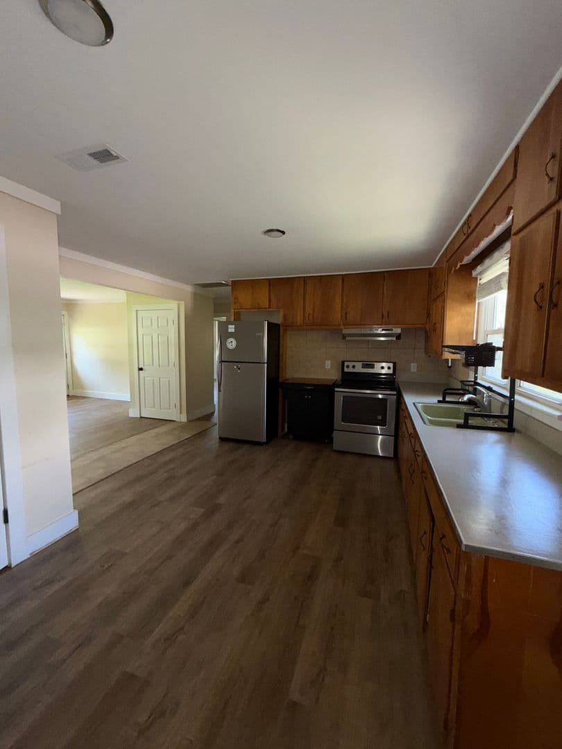 Blowing Rock Apartment: 401 Ransom Street