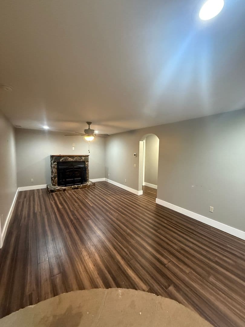 Deep Gap Apartment: 167 Wagon Wheel Lane