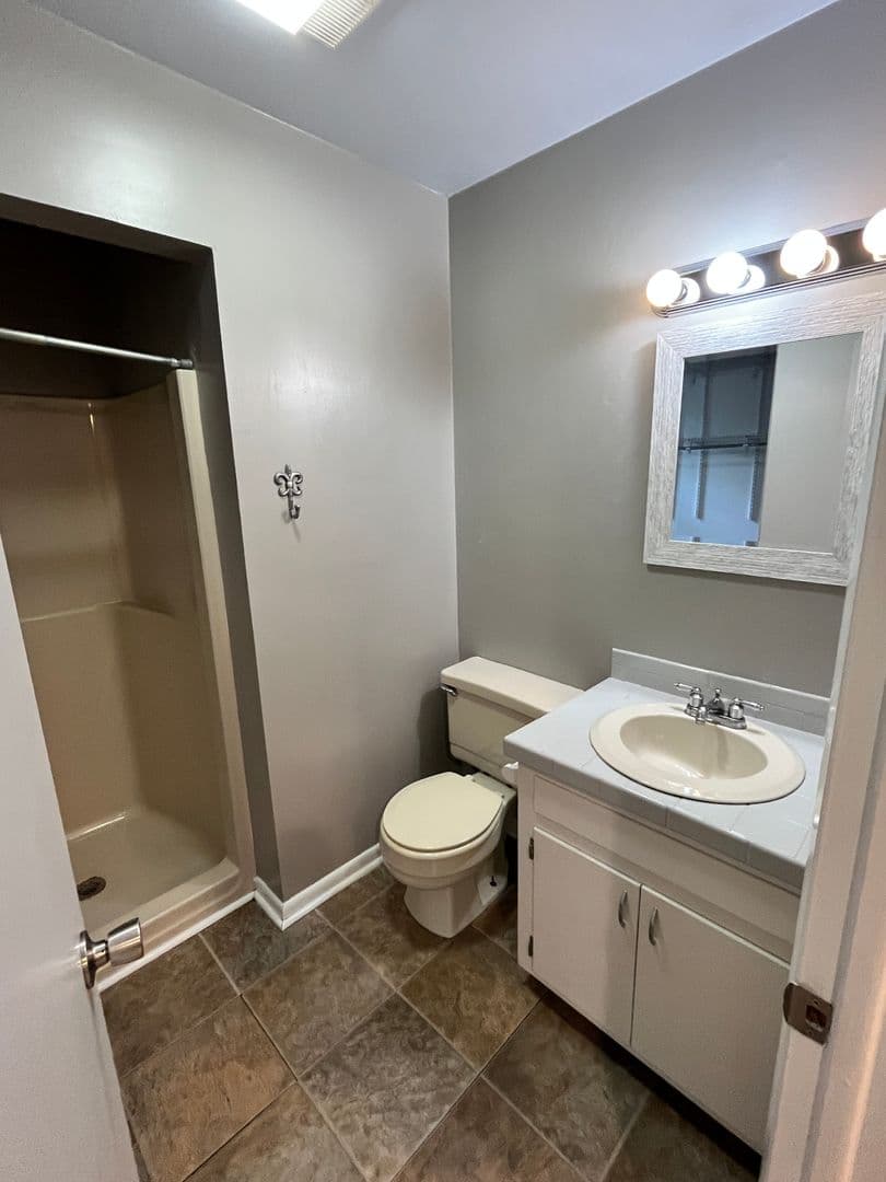 Boone House: 181 Jordan Drive