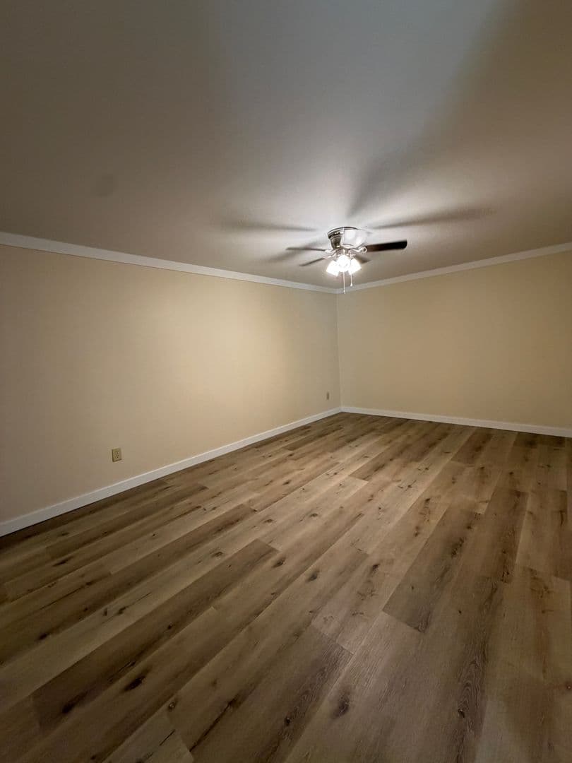 Blowing Rock Apartment: 401 Ransom Street