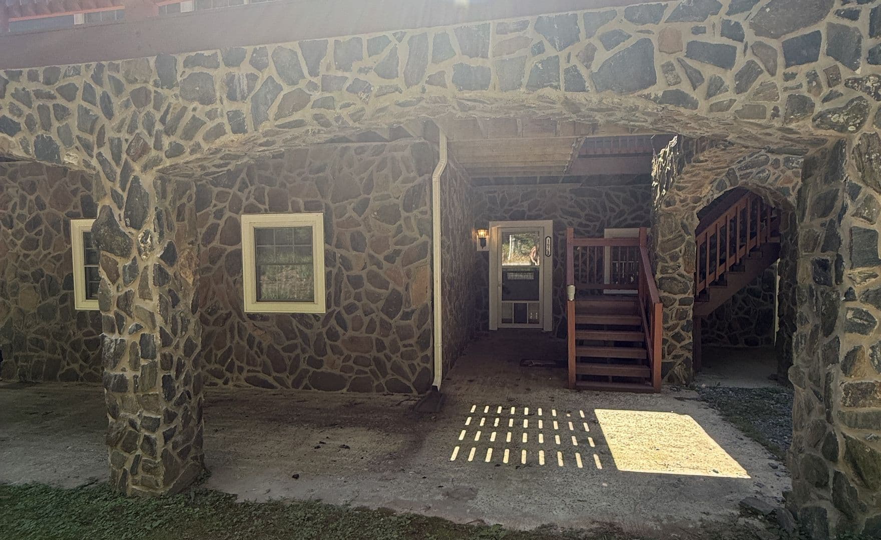Deep Gap Apartment: 167 Wagon Wheel Lane