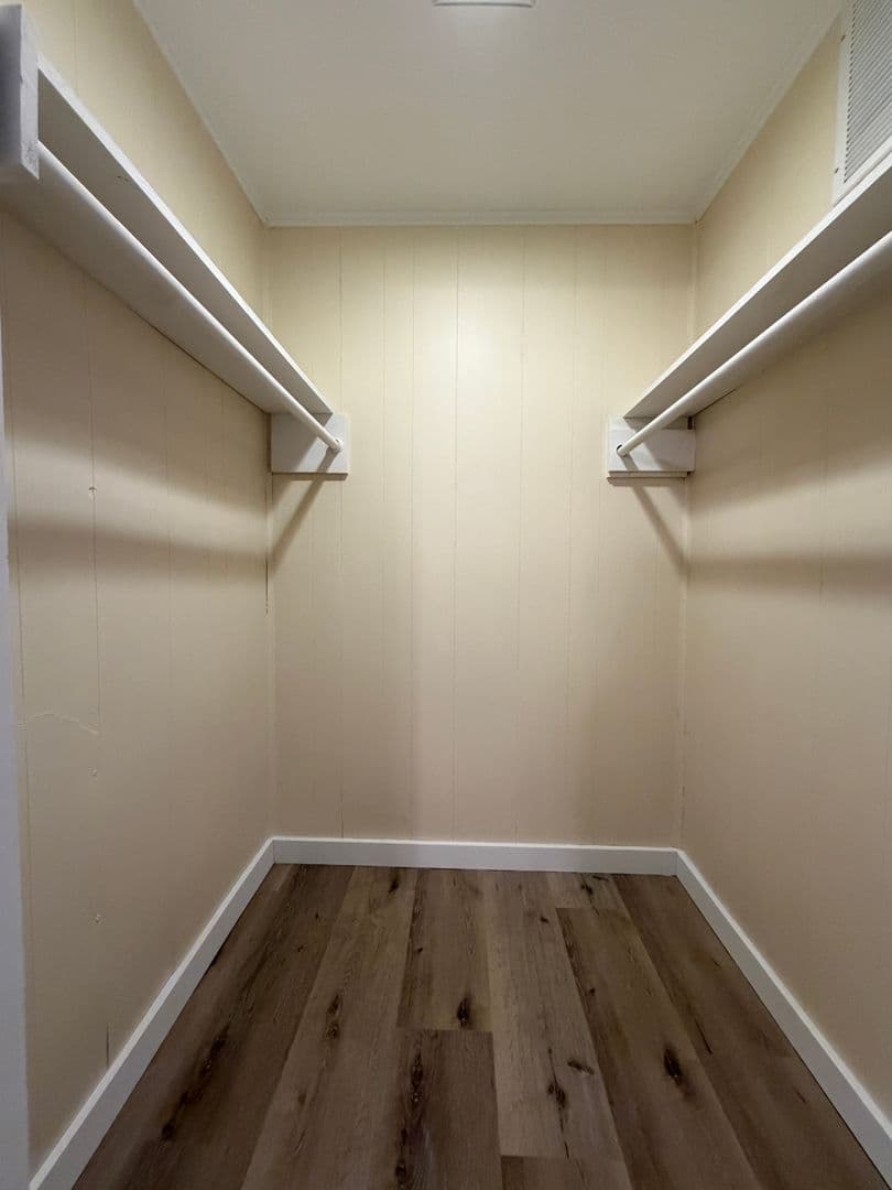 Blowing Rock Apartment: 401 Ransom Street