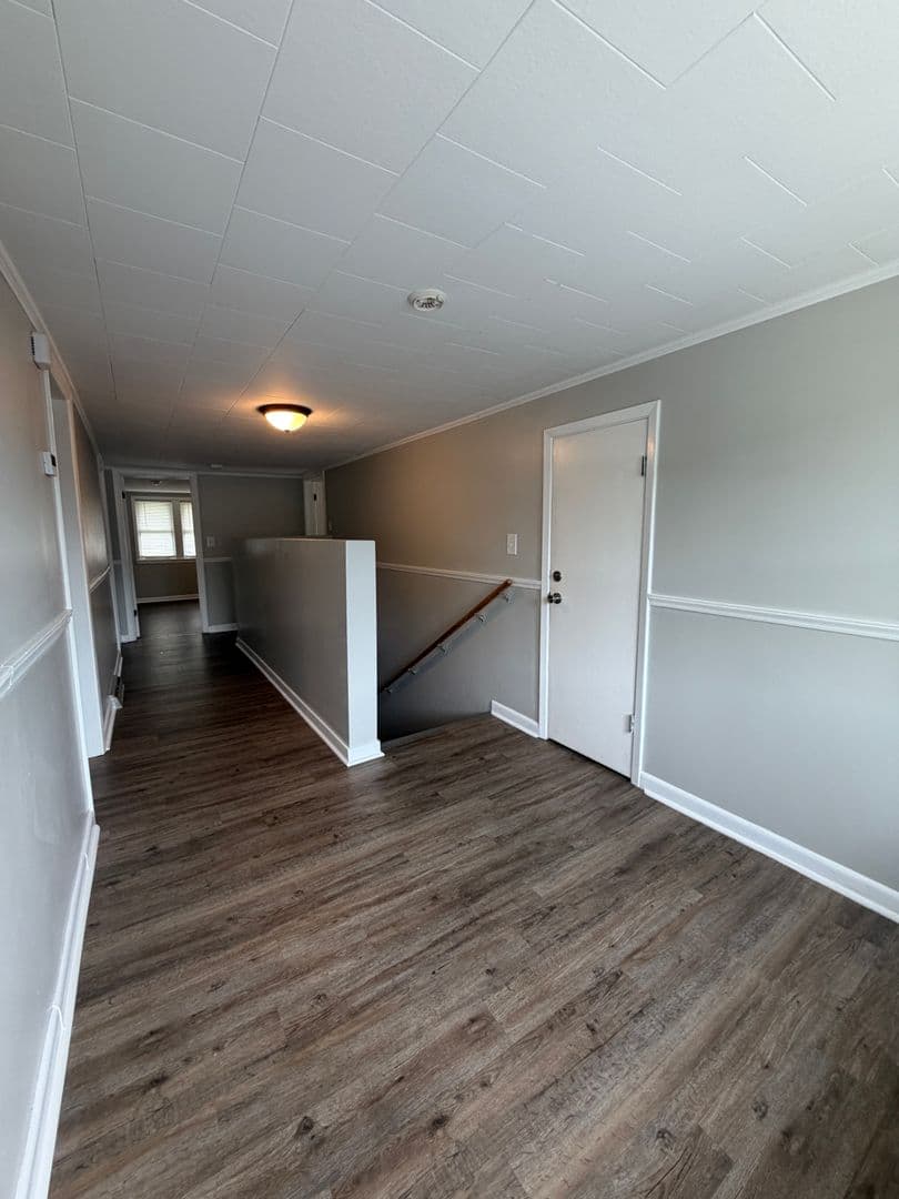 Boone House: 196 Perkinsville Drive