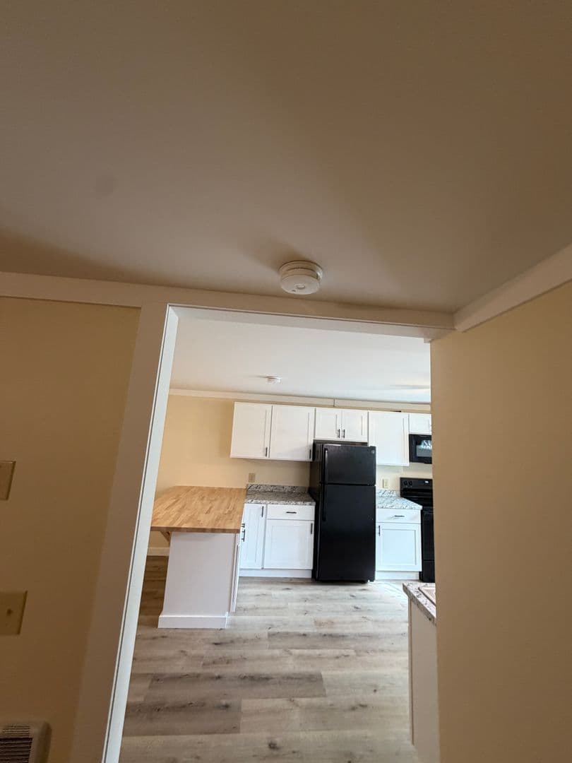 Blowing Rock Apartment: 401 Ransom Street