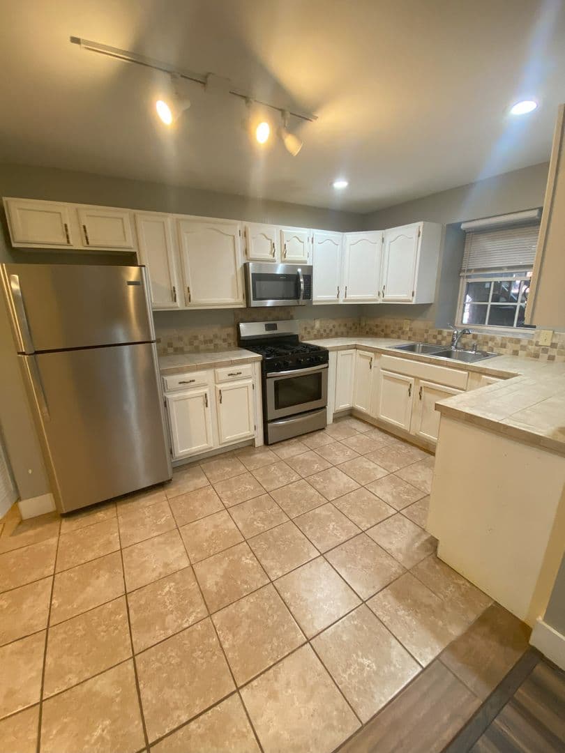 Deep Gap Apartment: 167 Wagon Wheel Lane