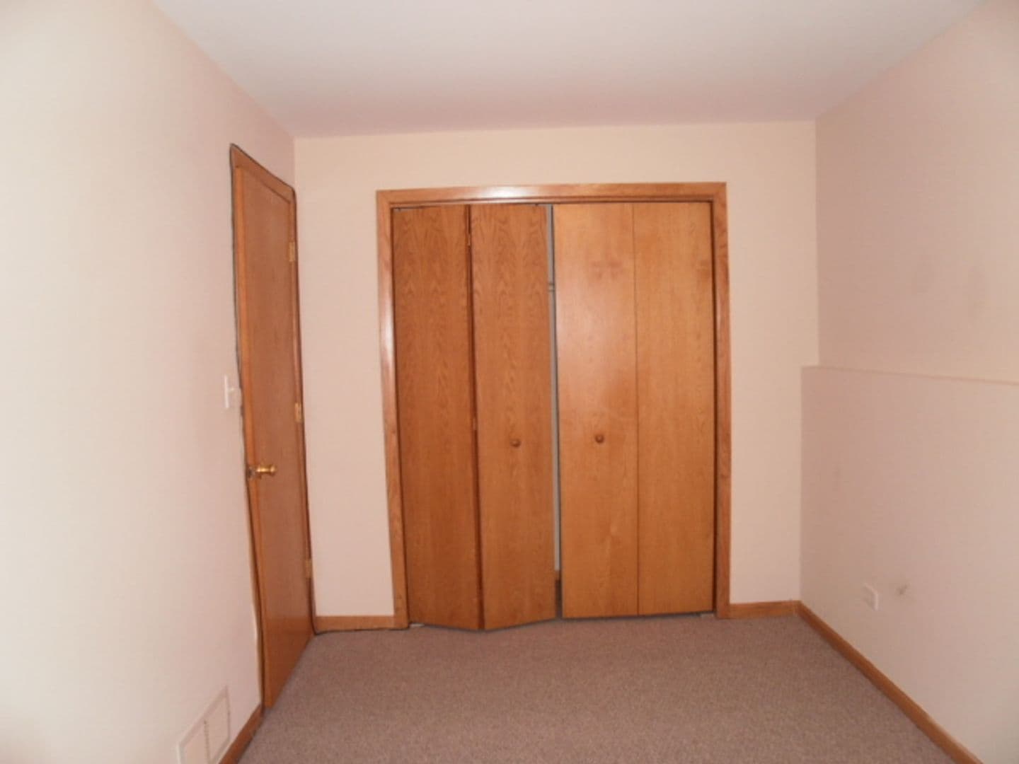 Chicago Apartment: 1336 W. Huron