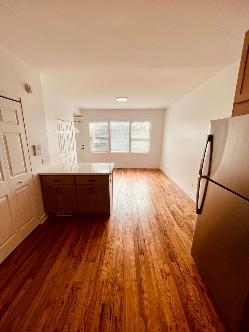 Chicago Apartment: 2306 N. Hoyne
