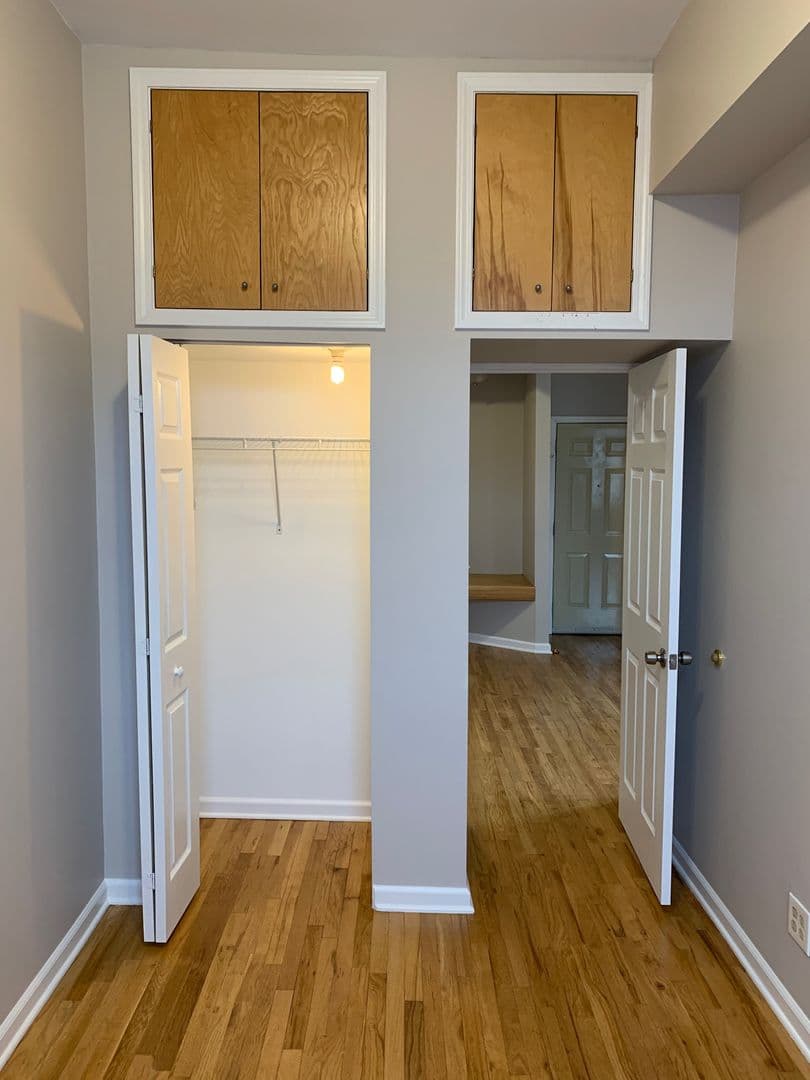 Chicago Apartment: 2249 W. 21st Street