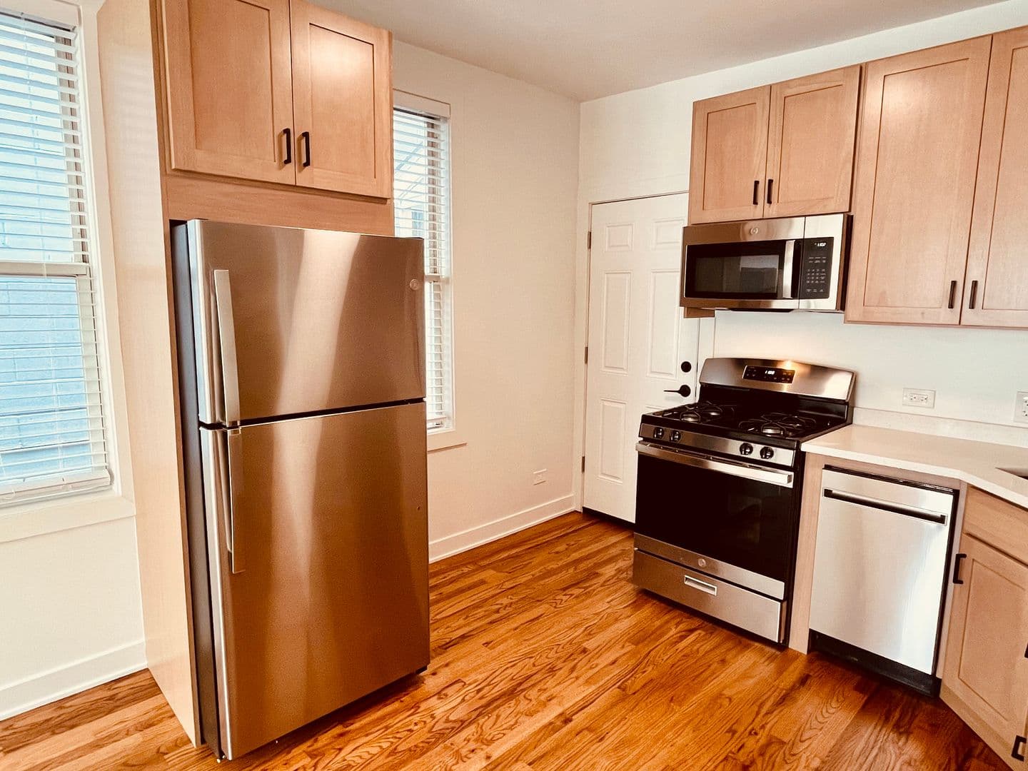 Chicago Apartment: 2306 N. Hoyne
