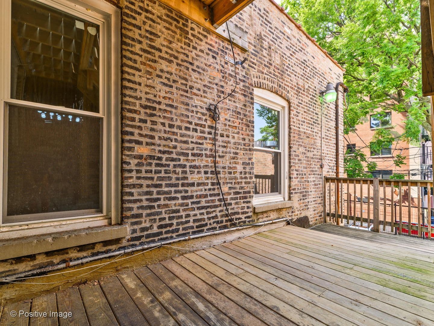 Chicago Apartment: 1618 W Chicago