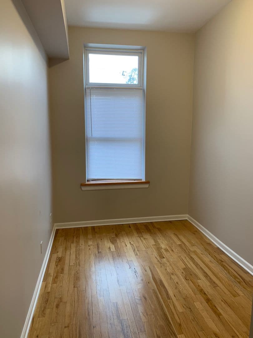 Chicago Apartment: 2249 W. 21st Street