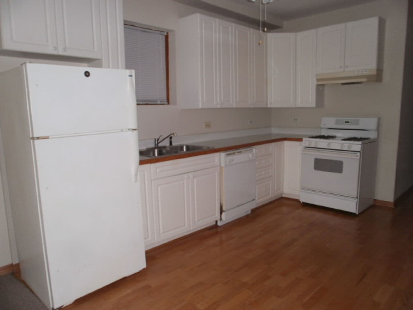 Chicago Apartment: 1336 W. Huron