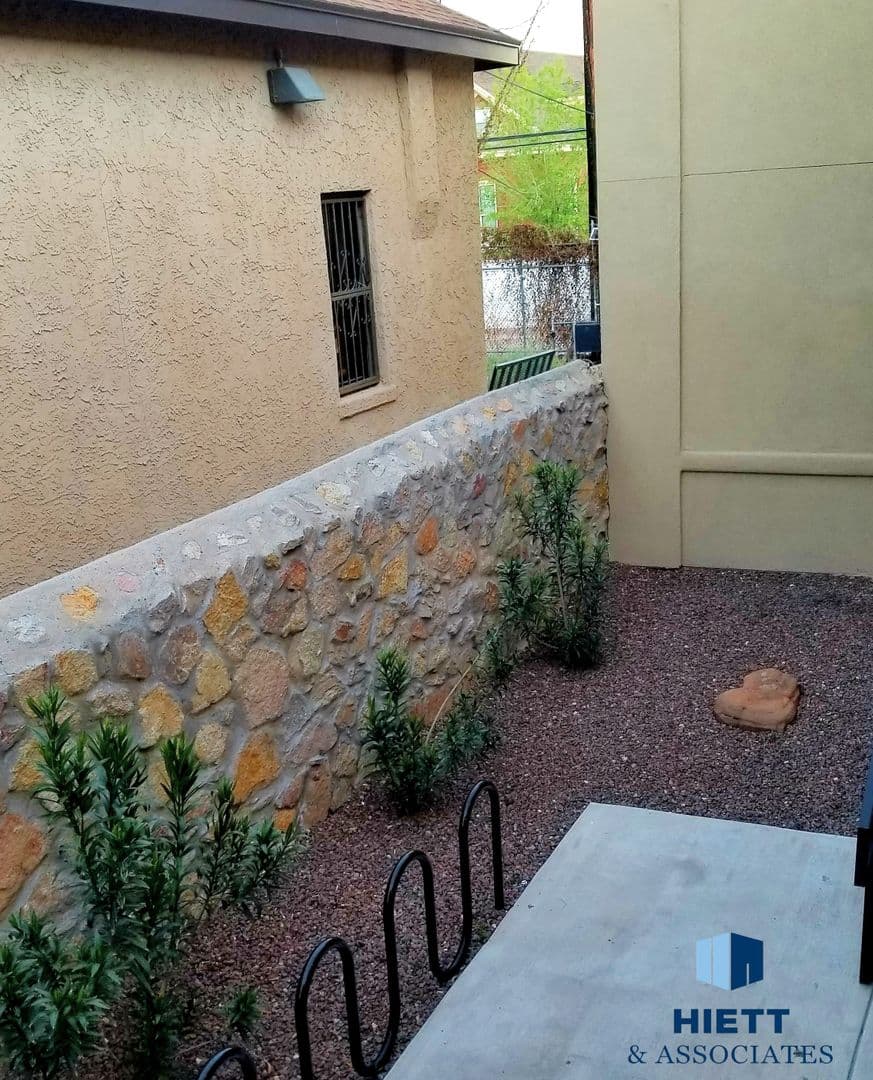 El Paso Apartment: 1108 Myrtle