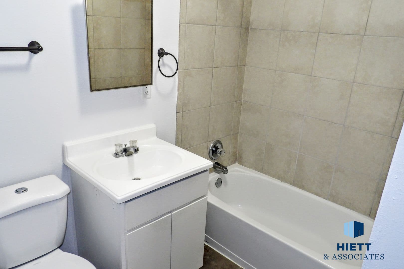 El Paso Apartment: 1108 Myrtle