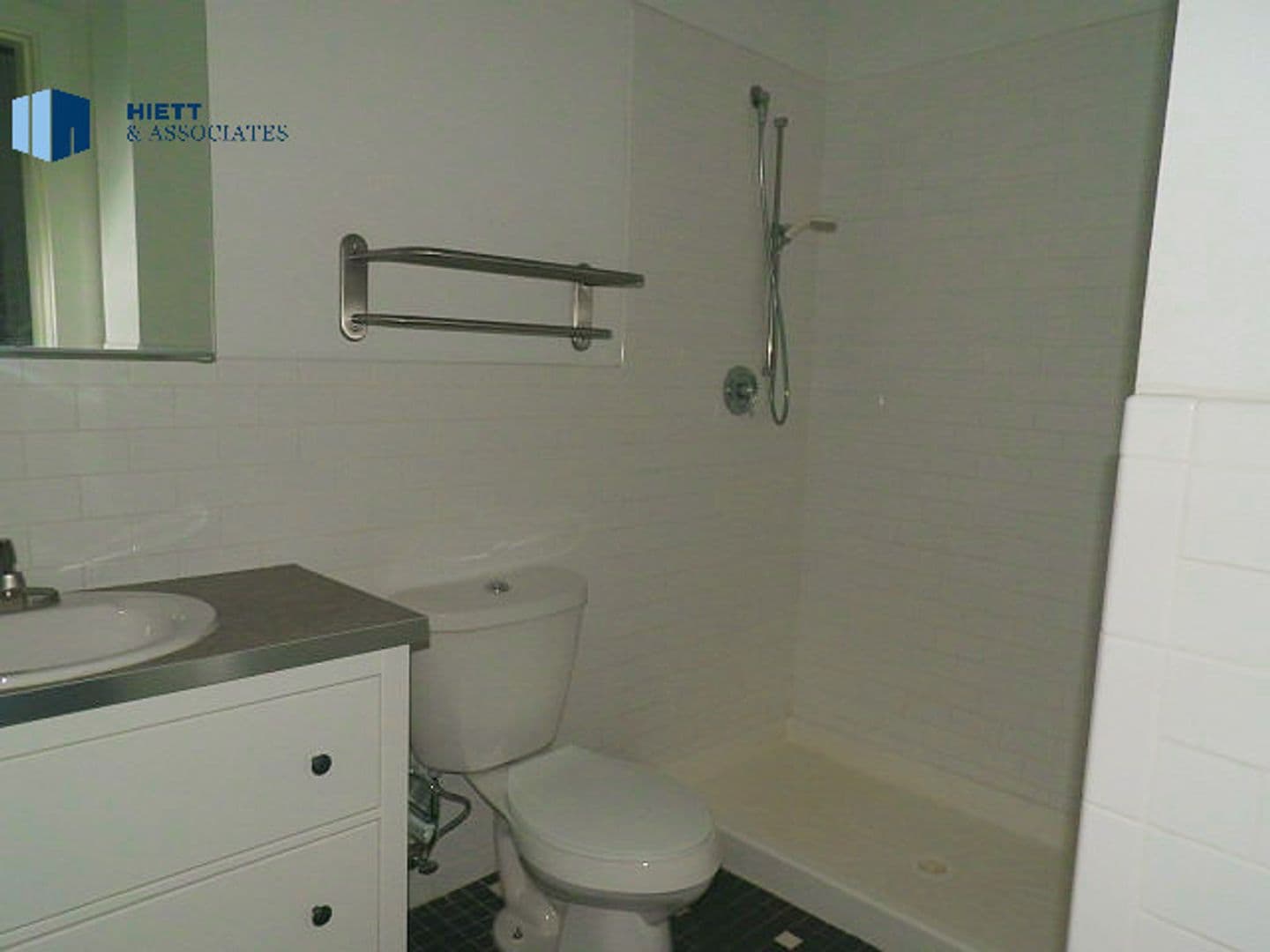 El Paso Apartment: 120 S. Stanton St.