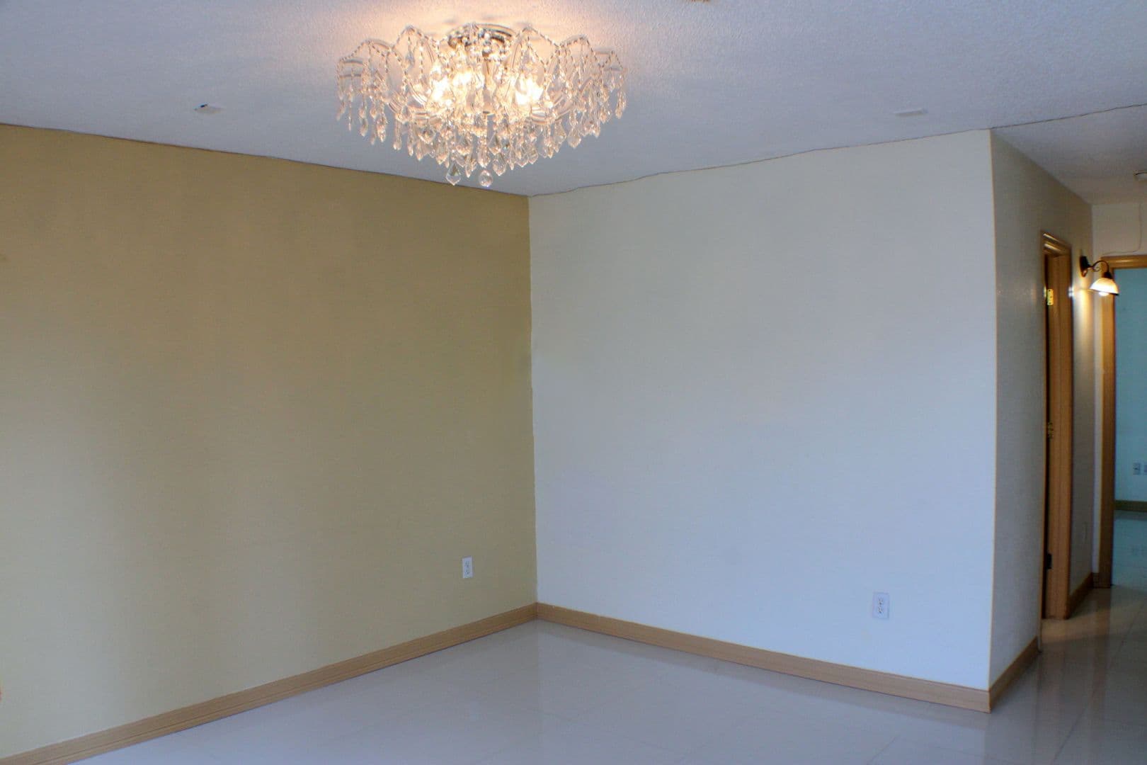 El Paso House: 6244 Kings Bridge Dr