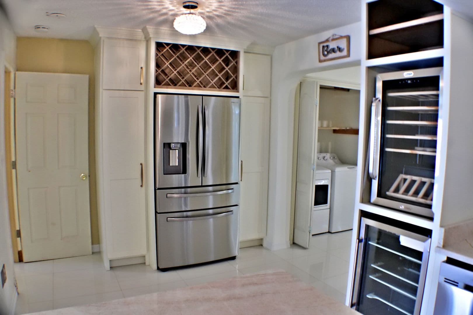 El Paso House: 6244 Kings Bridge Dr