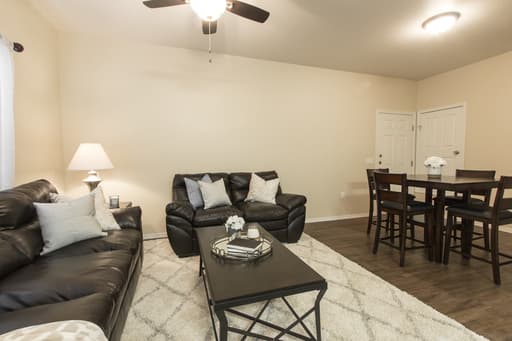 El Paso Apartment: 500 S Yarbrough Drive