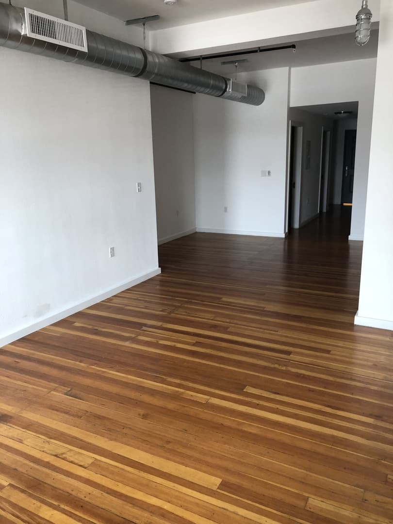 El Paso Apartment: 120 S. Stanton St.