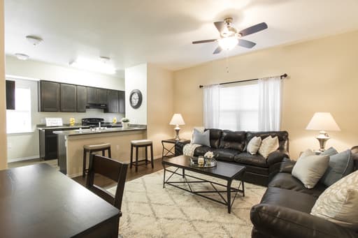 El Paso Apartment: 500 S Yarbrough Drive